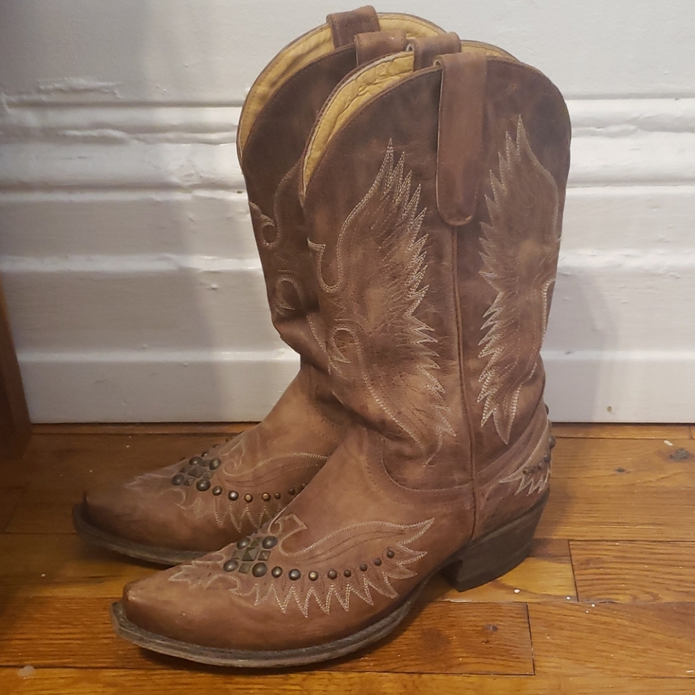 Leather Cowboy boots! Direct from Nashville. Size 8